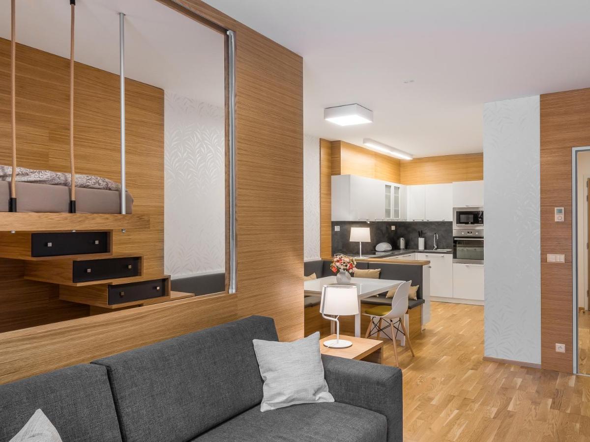 Suites And Apartments Medvedin Špindlerŭv Mlýn Luaran gambar