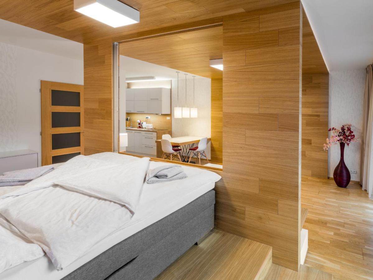 Suites And Apartments Medvedin Špindlerŭv Mlýn Luaran gambar