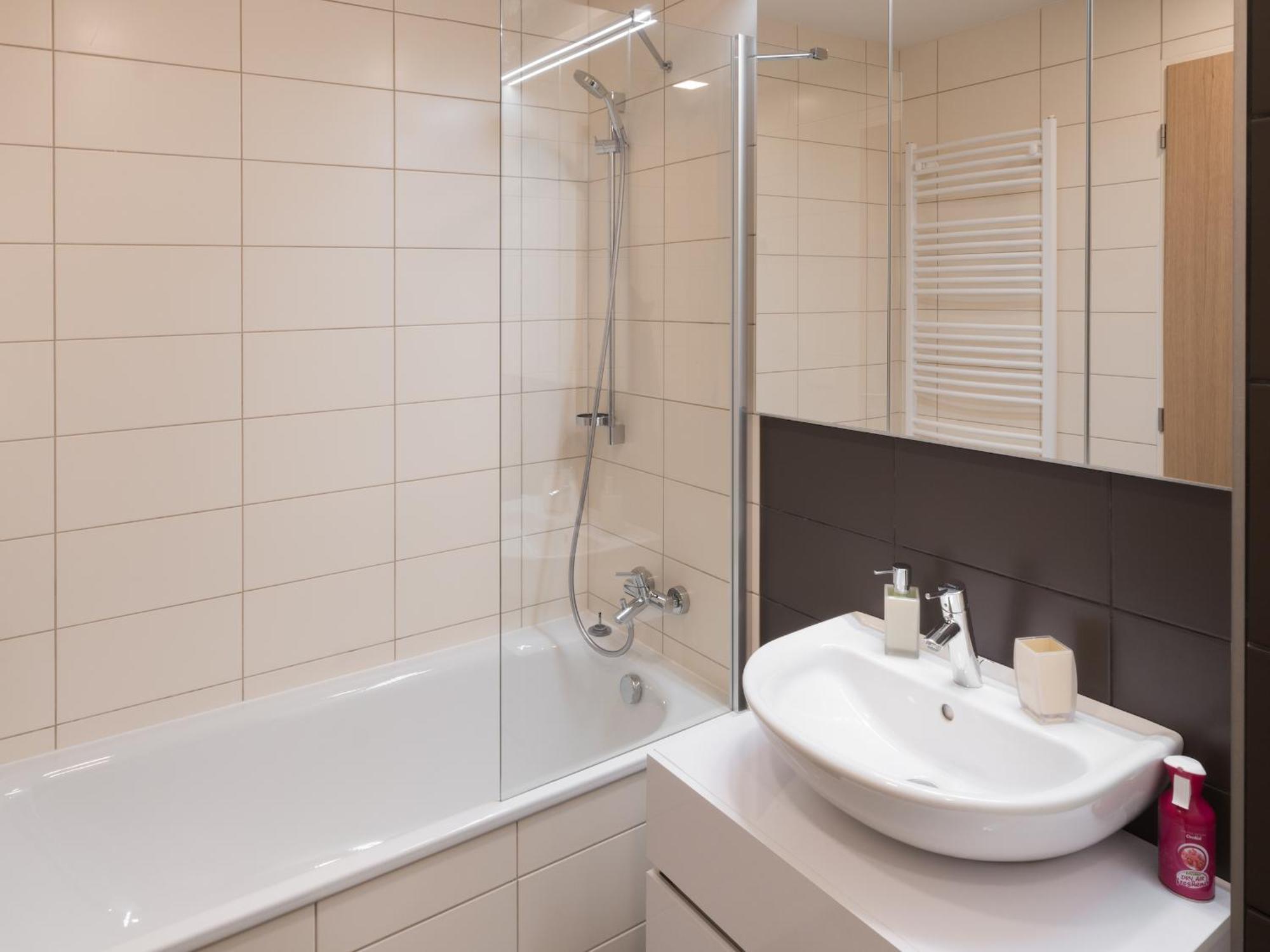 Suites And Apartments Medvedin Špindlerŭv Mlýn Bilik gambar
